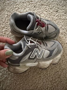 New Balance Kids Gray and White Sneakers with Pink Accent